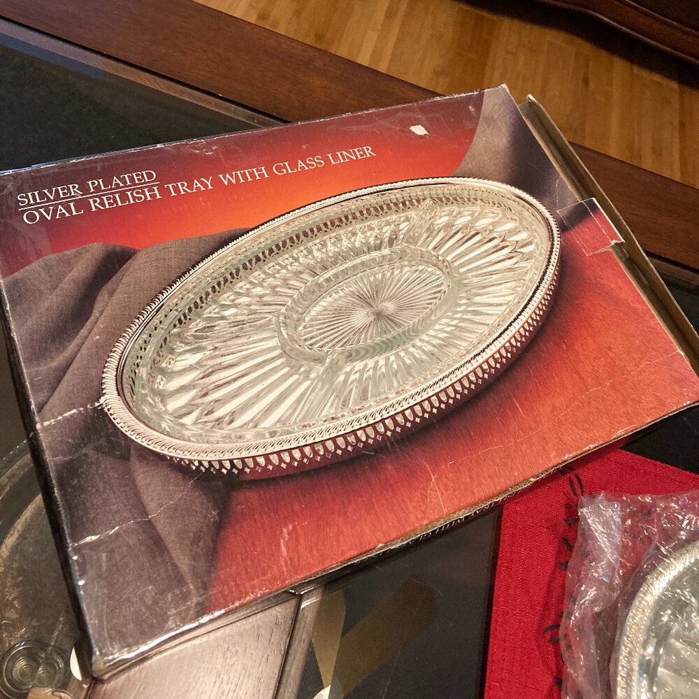 Tray with Glass Liner